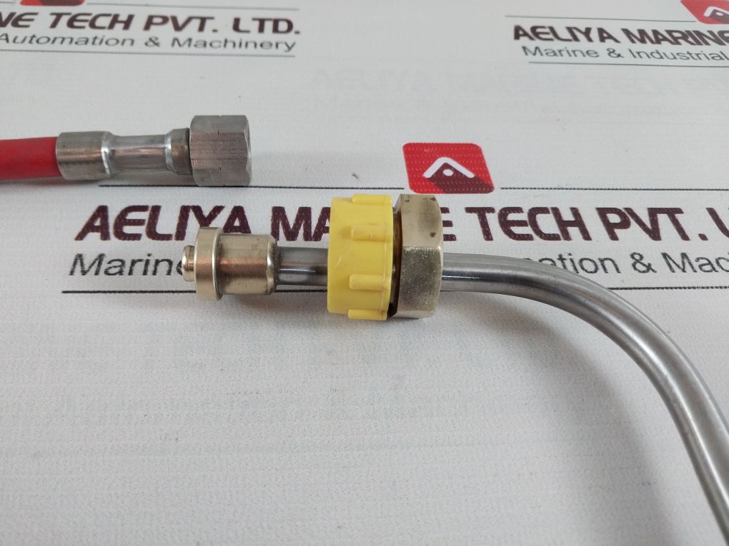 Unitor 520403 High Pressure Hose Ac With Elbow