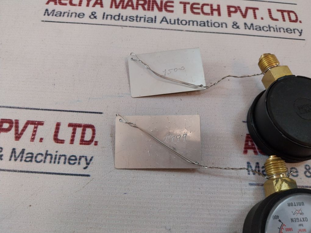 Unitor En562 Oxygen Regulator Gauge 0-400 Bar