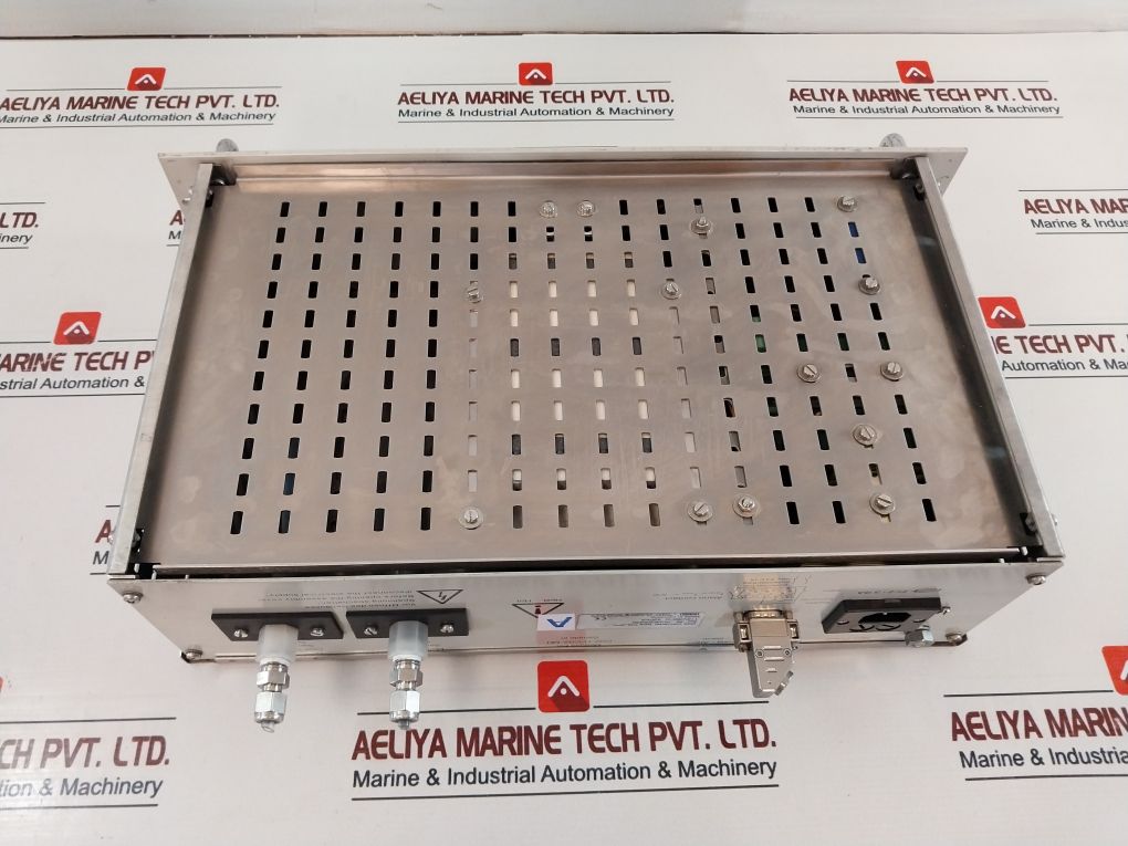 Universal Analyzer 6001-0903 Sample Conditioning Cooler Chiller Gasconverter Set