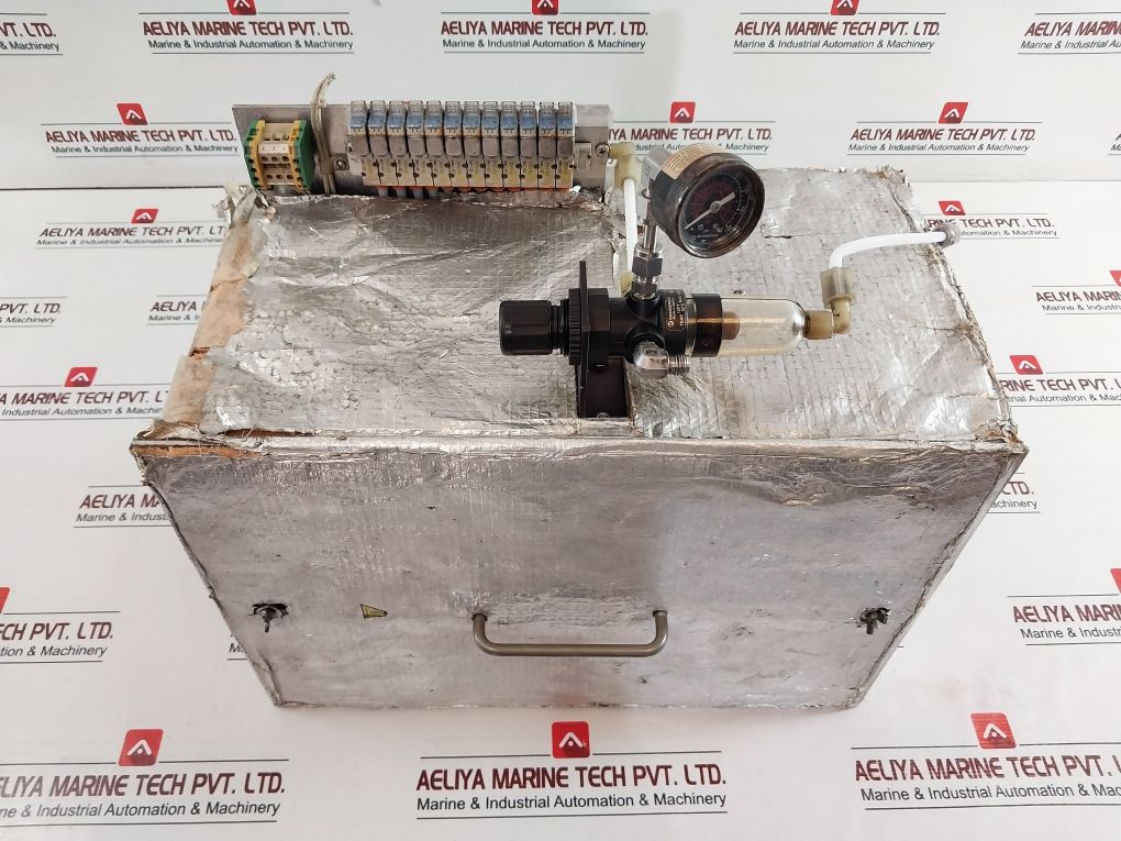 Universal Analyzer 6001-0903 Sample Conditioning Cooler Chiller Gasconverter Set