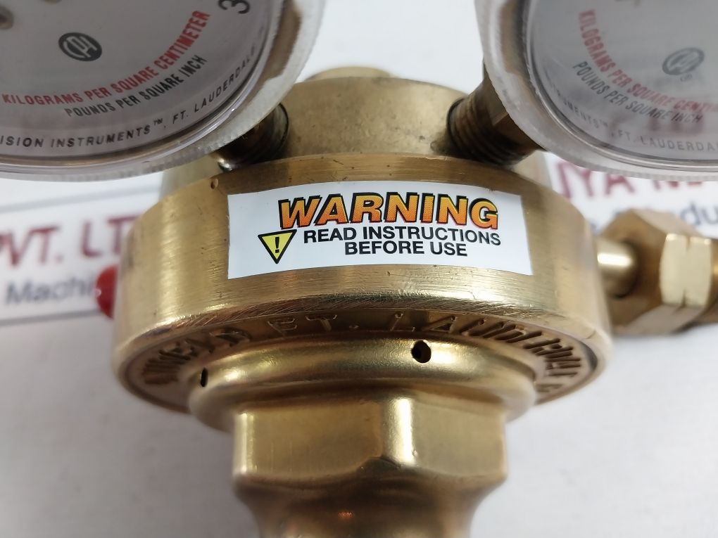 Uniweld Rv8011 Compressed Gas Regulator