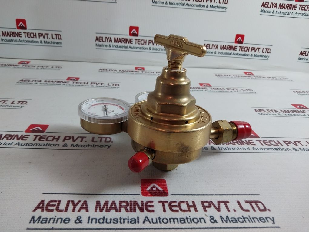 Uniweld Rv8011 Compressed Gas Regulator