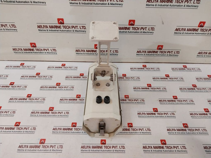 Vaccchi Cv-05 Wall Mount Camera