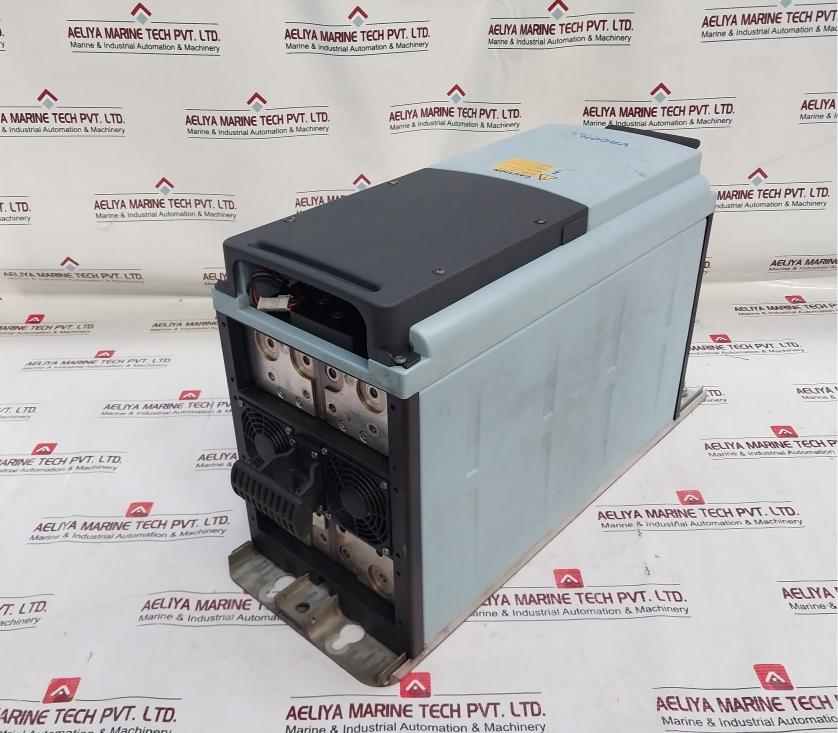Vacon 273G 938 4173 Suz Ac Drive 590A 690V 50/60Hz