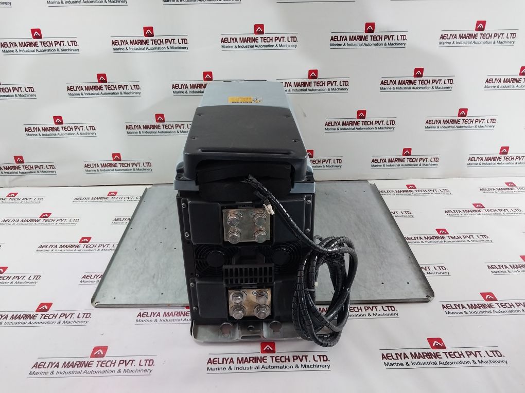 Vacon Nxb15006A0Nxiwga1A200C500 Inverter