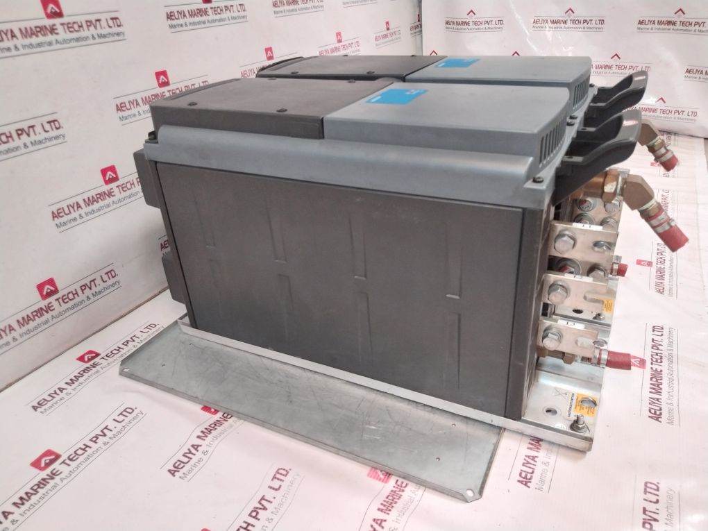 Vacon Pm103050N0Nwg Servo Drive