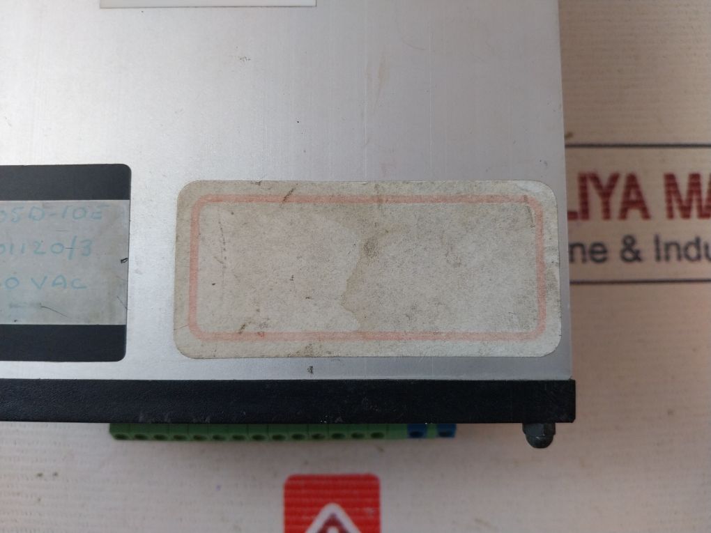 Vaf Instruments 405D-10E Flow Computer E405 240 Vac