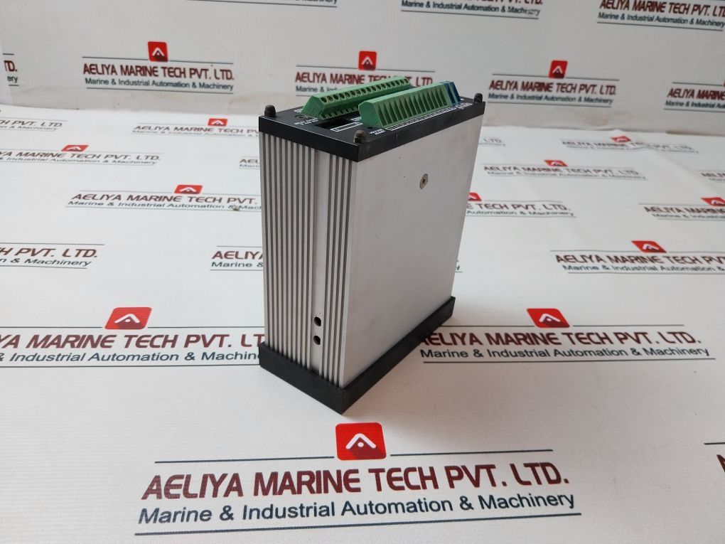 Vaf Instruments E405D-12E Flow Computer 5Amp 240Vac