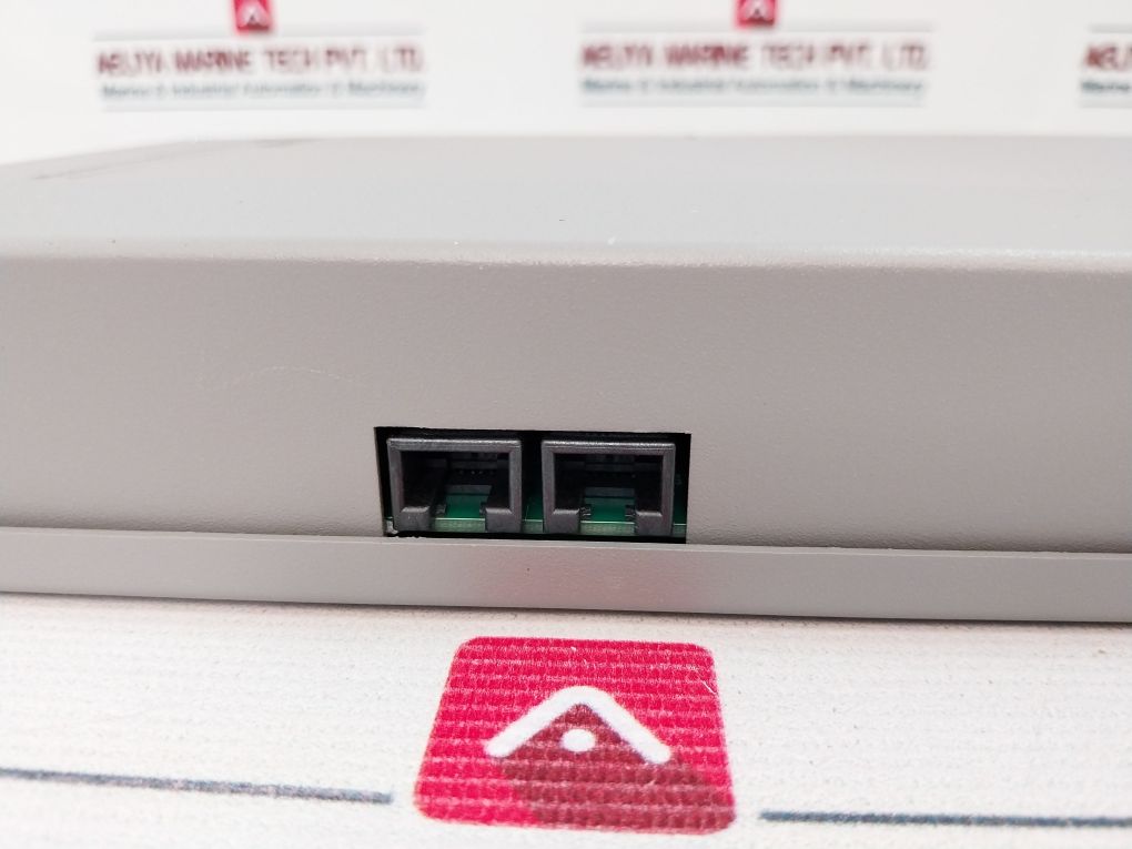 Valcom V-9964 Stacking Feedback Eliminator 8 Ohms