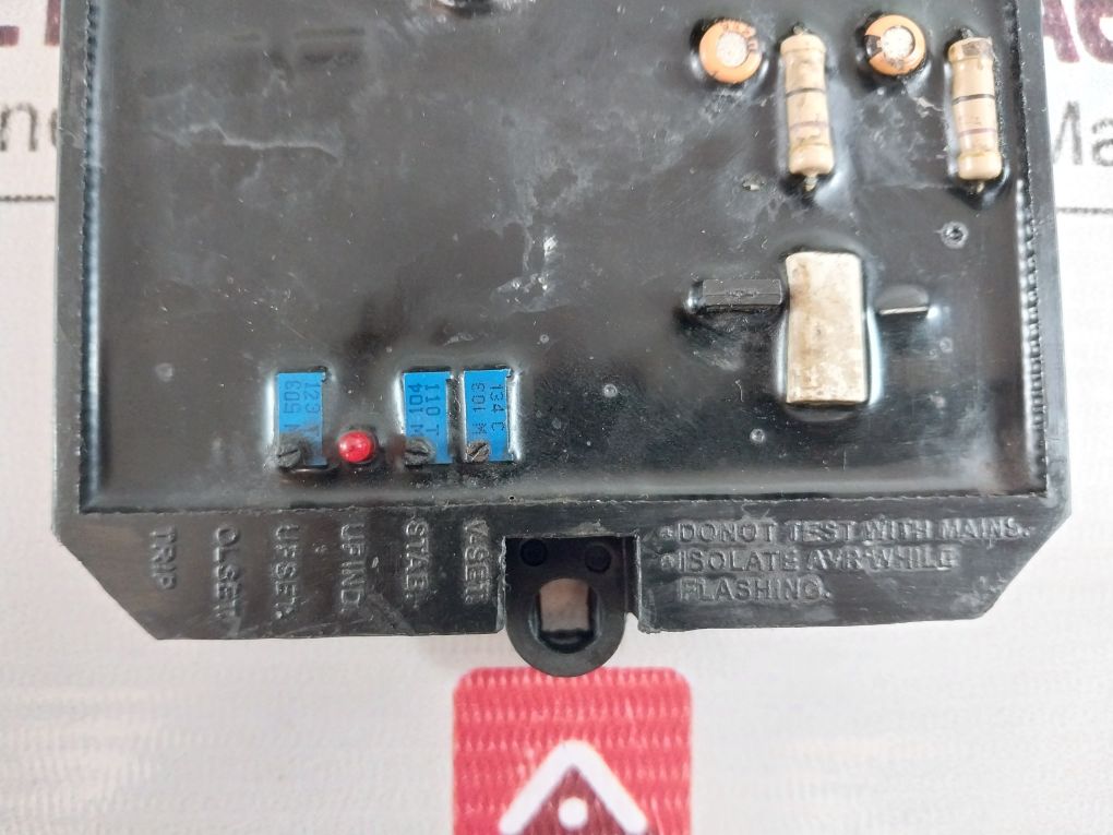 Van-za Electronic Automatic Voltage Regulator 6070701