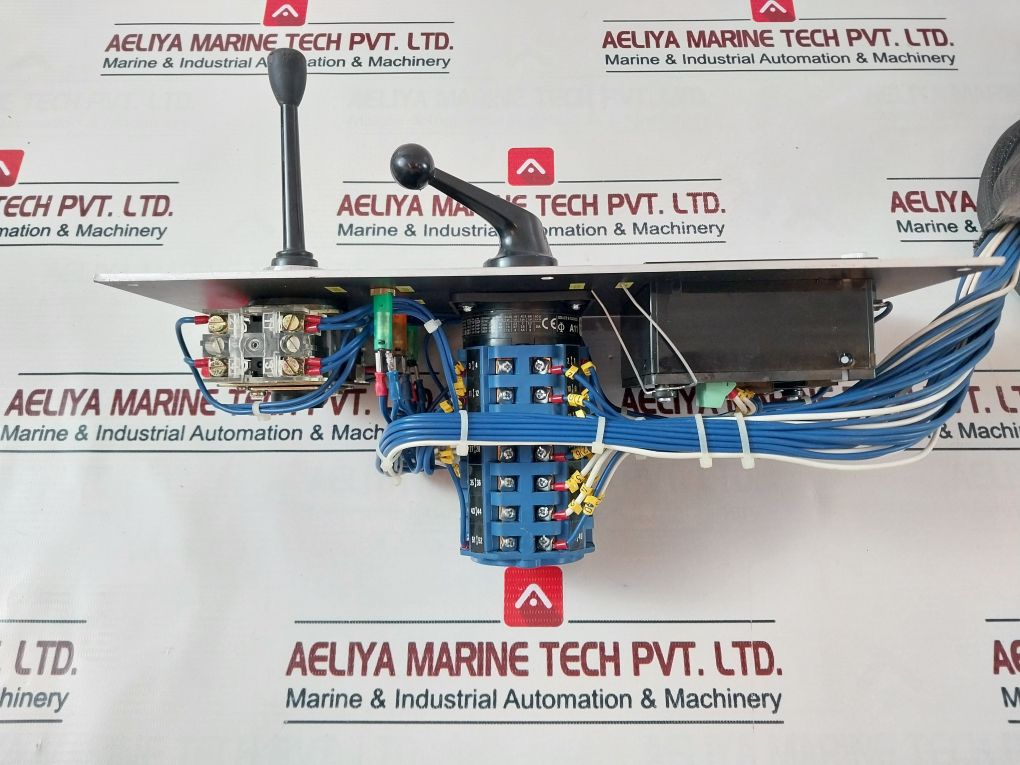 Van Der Velden Xd2Hl Steering Gear V23109-s2421-d001 Control