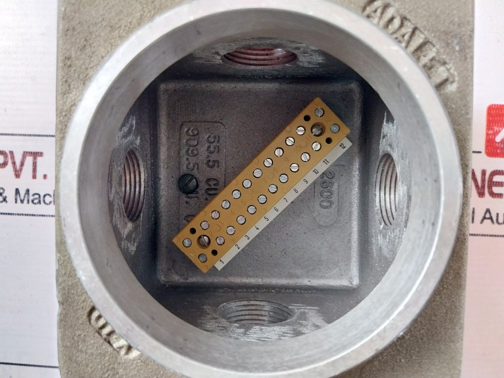 Varco 86004 Explosion Proof Screw Top Junction Box Class