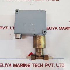 Varma Trafag 90C Pressure Switch
