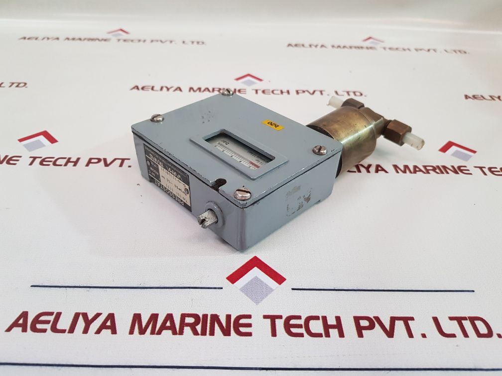 Varma Trafag 90C Pressure Switch