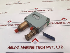 Varma Trafag Pa-3P4-w Pressure Switch 0 - 3.4 Bar