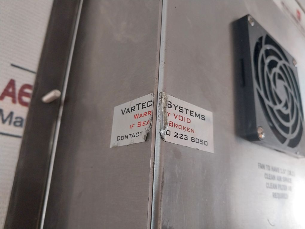 Vartech Systems Vt213Pss-rt Hmi Display Panel 100-240 Vac 50/60 Hz 2.5A