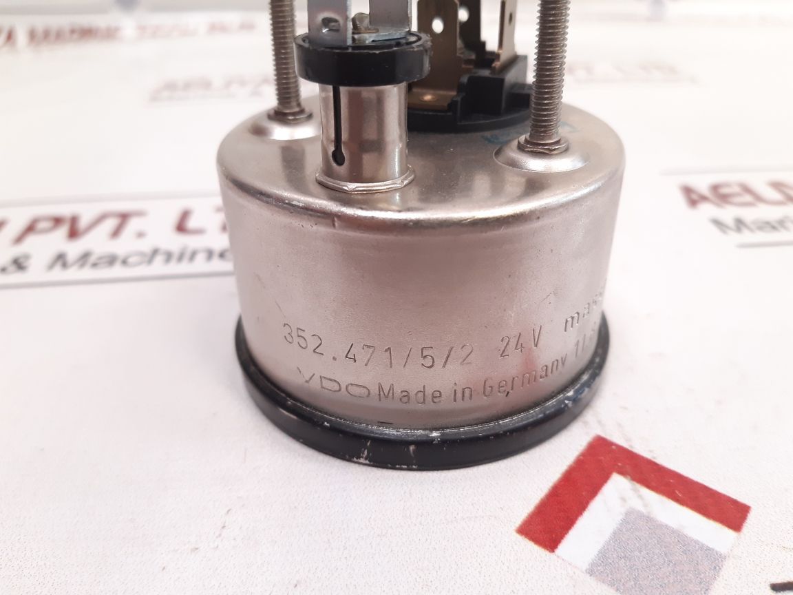Vdo 352.471/5/2 Pressure Gauge 24V