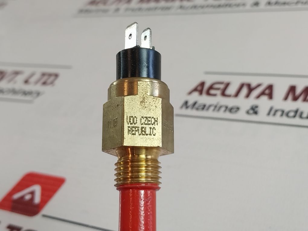 Vdo 3W 6-24 V Temperature Sensor