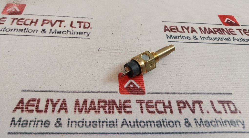 Vdo 6-24V Temperature Switch 120°C