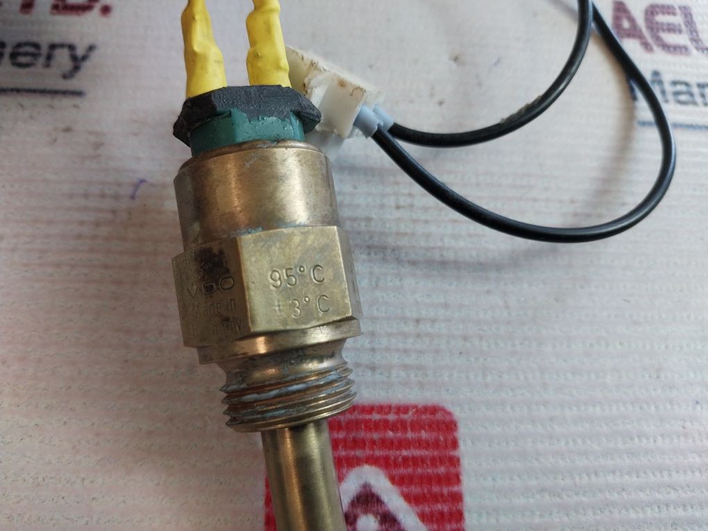 Vdo 858 229 Temperature Sensor 6-24V 3W