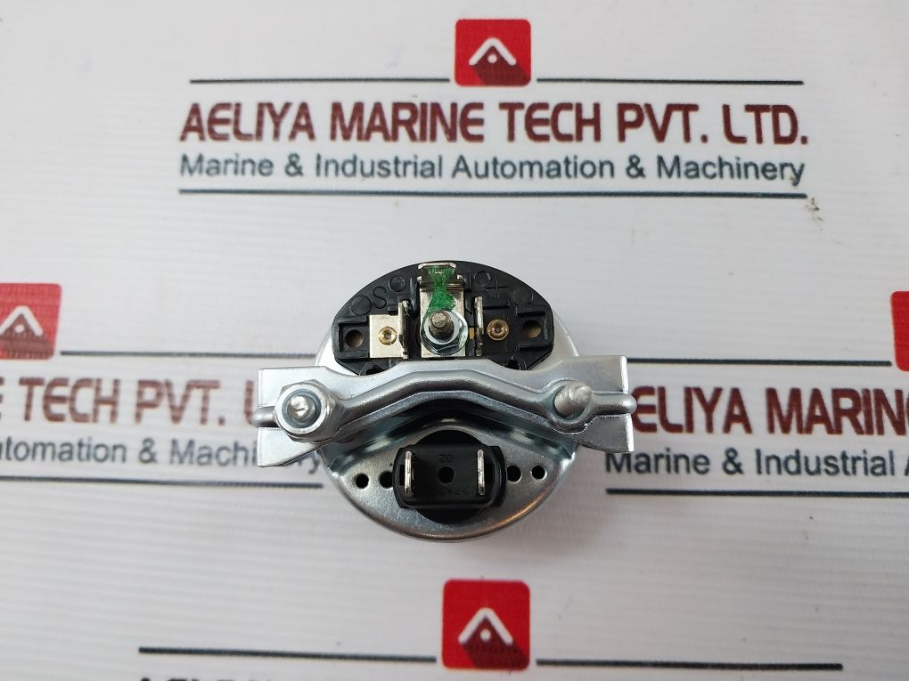 Vdo Cockpit N10621 Electric Pressure Gauge 0-10Bar