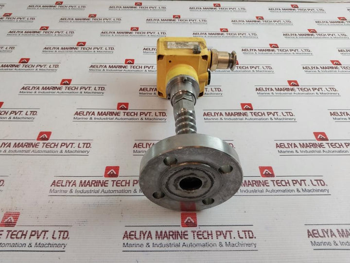 Vega Bar41Ex.Xfak12Hhxkk Pressure Transmitter With Chemical Separator 12-29V Dc