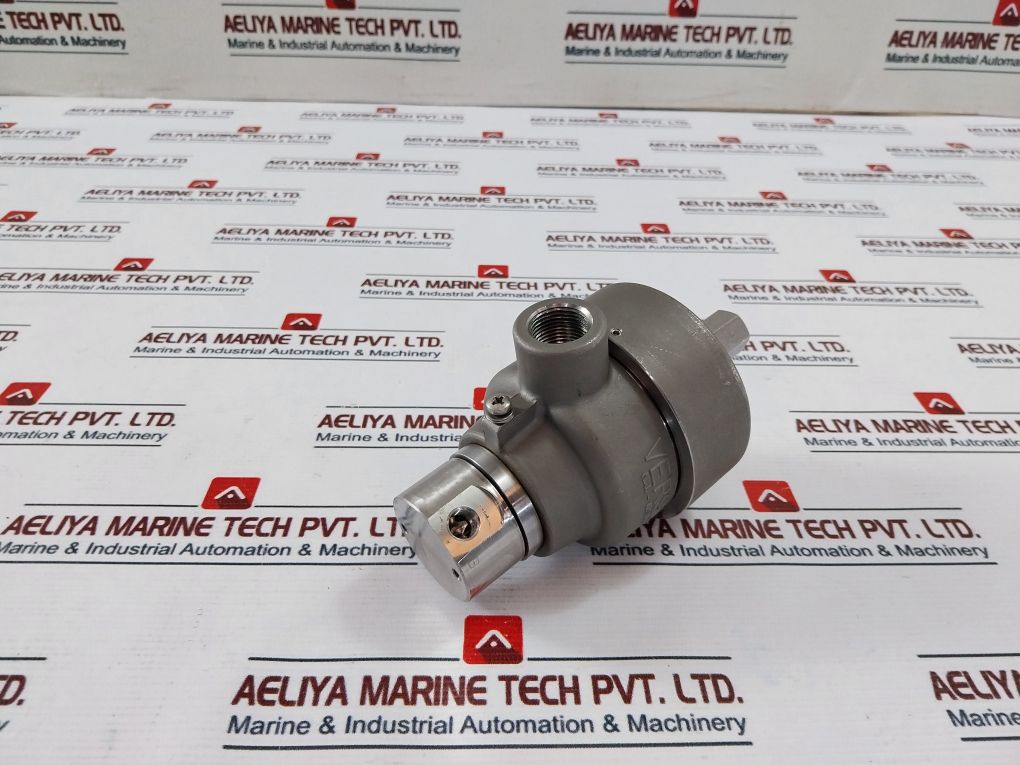 Versa Esm-8202-332E Selector Valve 24Vdc V/Hz 6 W