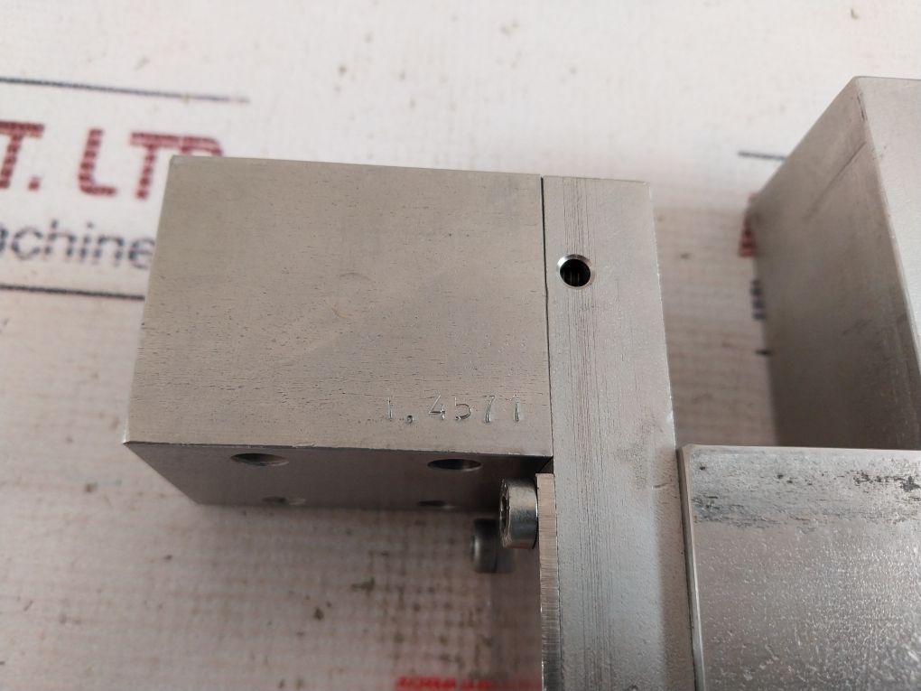 Versa Hsg-30201-xc-d024 Solenoid Valve 24 Vac/Dc