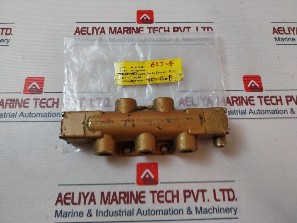Versa Products Vsp-4402 5Way Pilot Control Valve 
