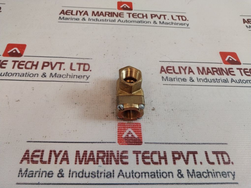 Versa Sv-5 Shuttle Valve