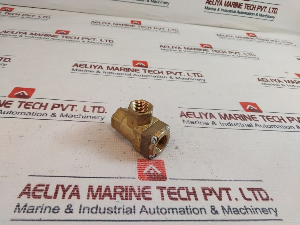 Versa Sv-5 Shuttle Valve