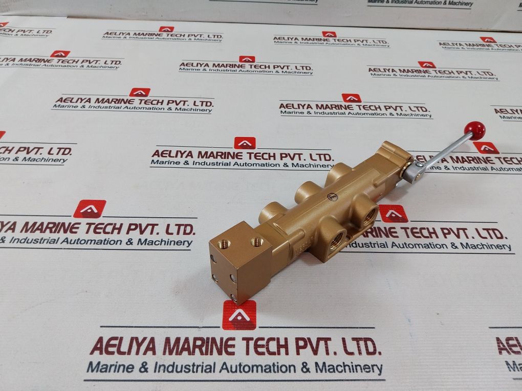 Versa Vaa-4503-135-4003P-eh6 Pneumatic Directional Valve 3A-018-2035