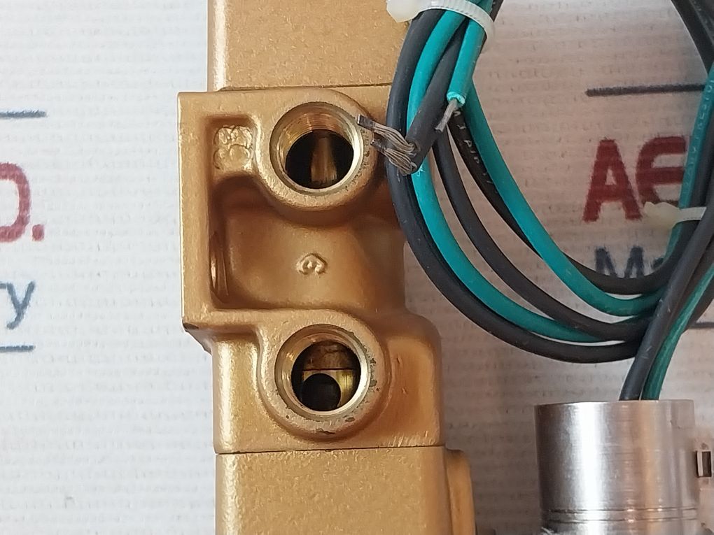 Versa Vsg-8322-xn-a120 Solenoid Valve Selector