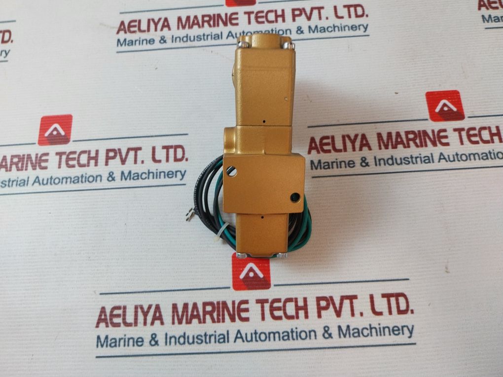 Versa Vsg-8322-xn-a120 Solenoid Valve Selector