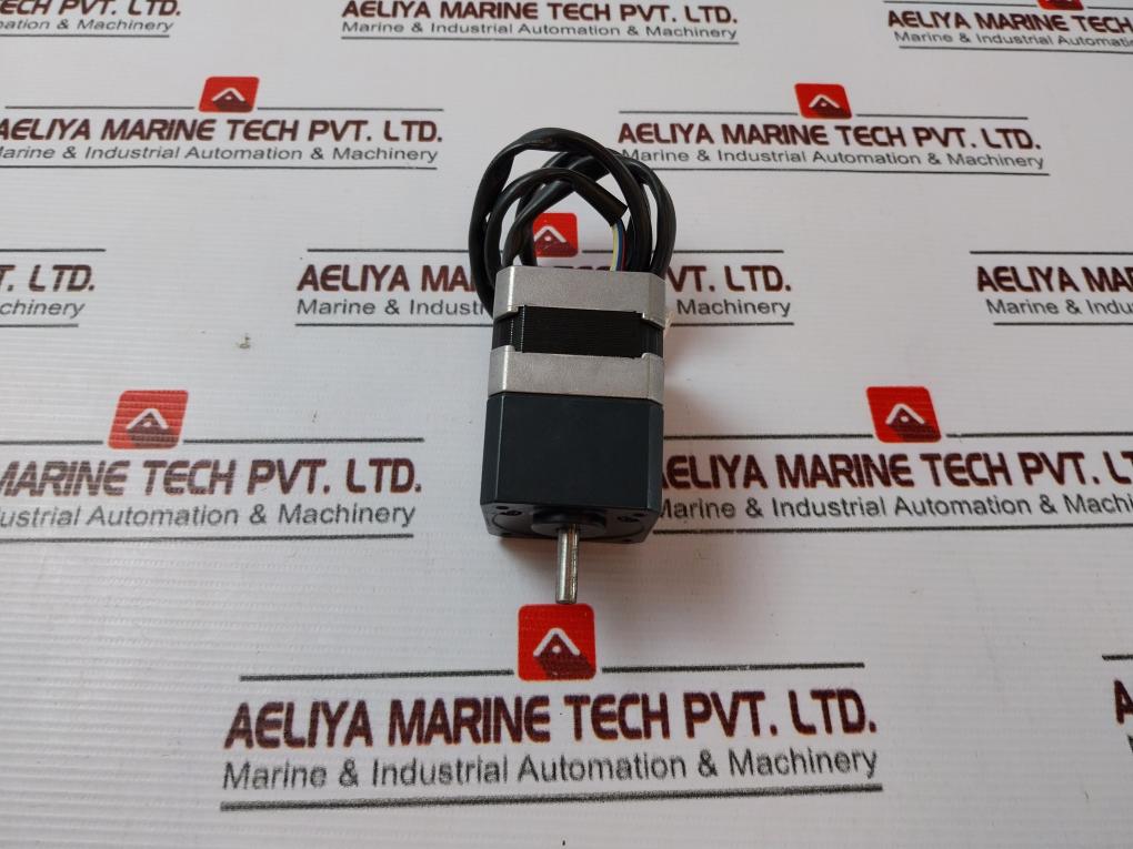 Vexta C6980-9012Gm 2-phase Stepping Motor