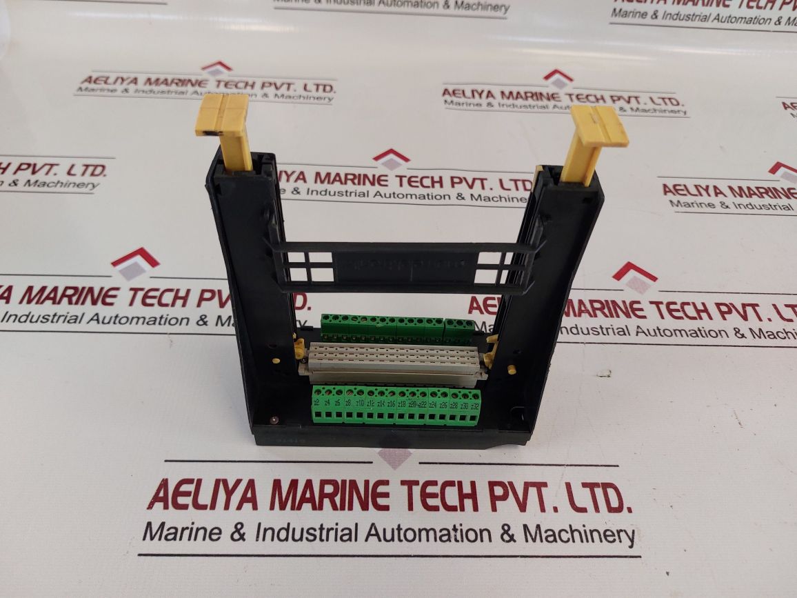 Vickers 02-104807 Card Holder