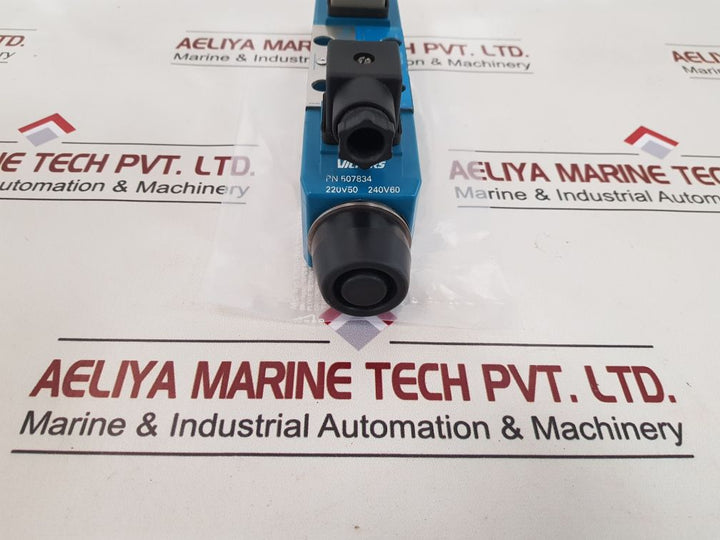 Vickers Dg4V 3 2N H M U1 D6 60 En38 Directional Control Valve Used