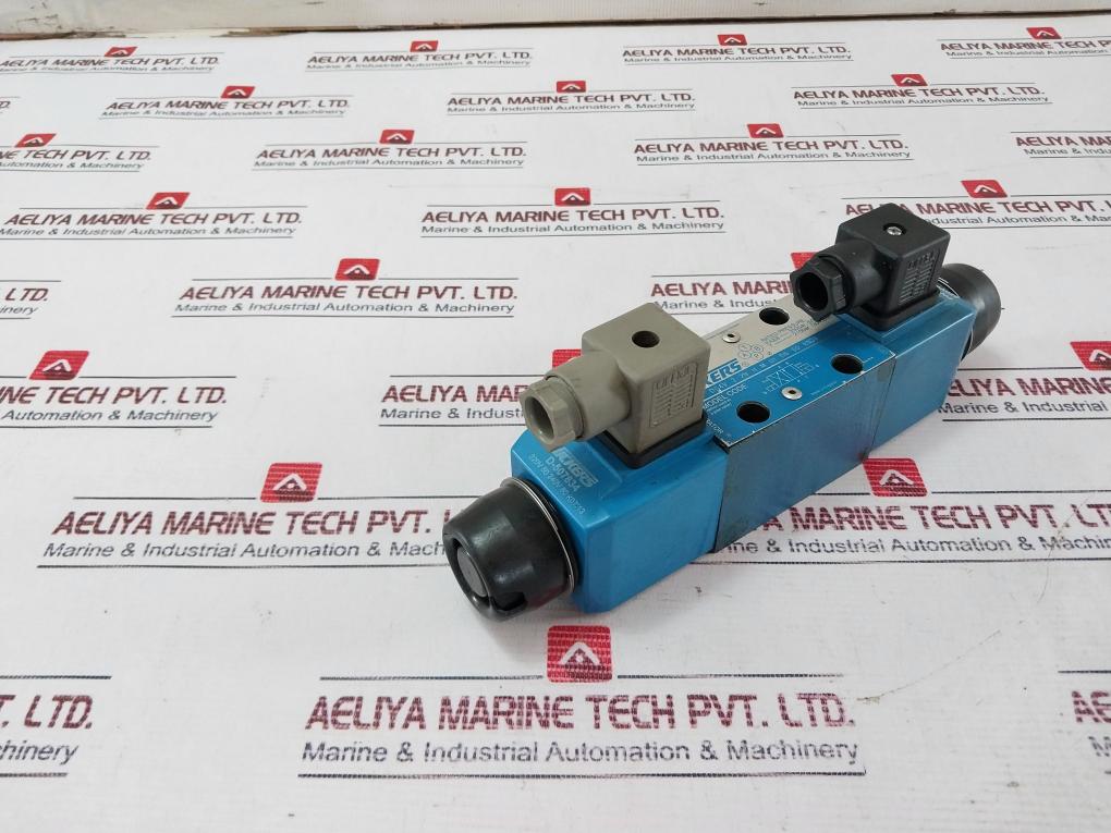 Vickers Dg4V 3 2N H M U1 D6 60 En38 Directional Control Valve 350 Bar (5075 Psi)