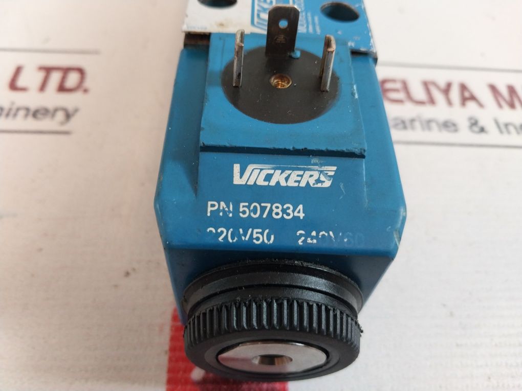 Vickers Dg4V 3 2N H M U1 D6 60 En38 Hydraulic Directional Valve