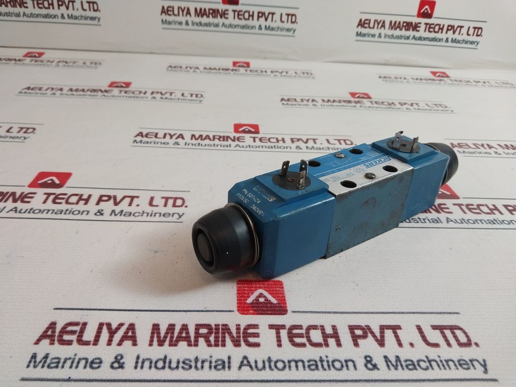 Vickers Dg4V 3 6C H M U1 D6 60 En38 Solenoid Directional Control Valve 1
