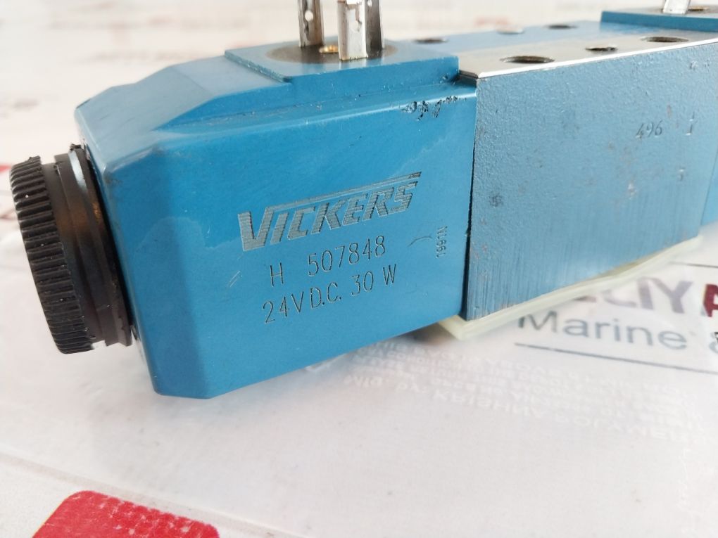 Vickers Dg4V 3 6C H M U1 H7 60 En38 Directional Control Valve