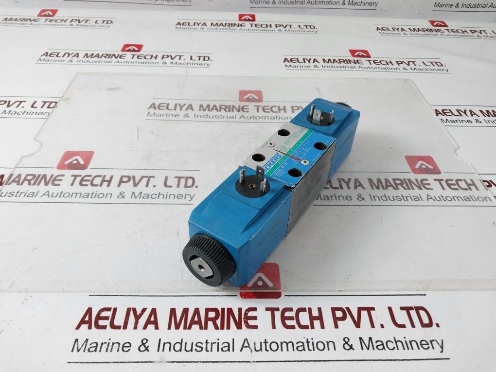 Vickers Dg4V 3S 2C M U H5 60 Solenoid Valve