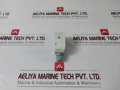 Vickers Ehh-amp-702-c-20 Power Plug Connector