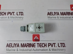 Vickers Ehh-amp-702-c-20 Power Plug Connector