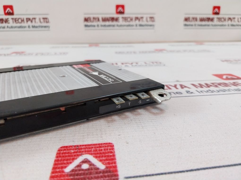 Vicor Vi-n4L-em Dc-dc Converter