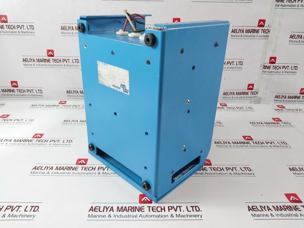 Victron Phoenix 24/750 Sinewave Inverter 750 Watt