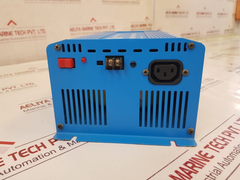 Victron Energy Phoenix 24/800 Blue Power Inverter Pin024801000