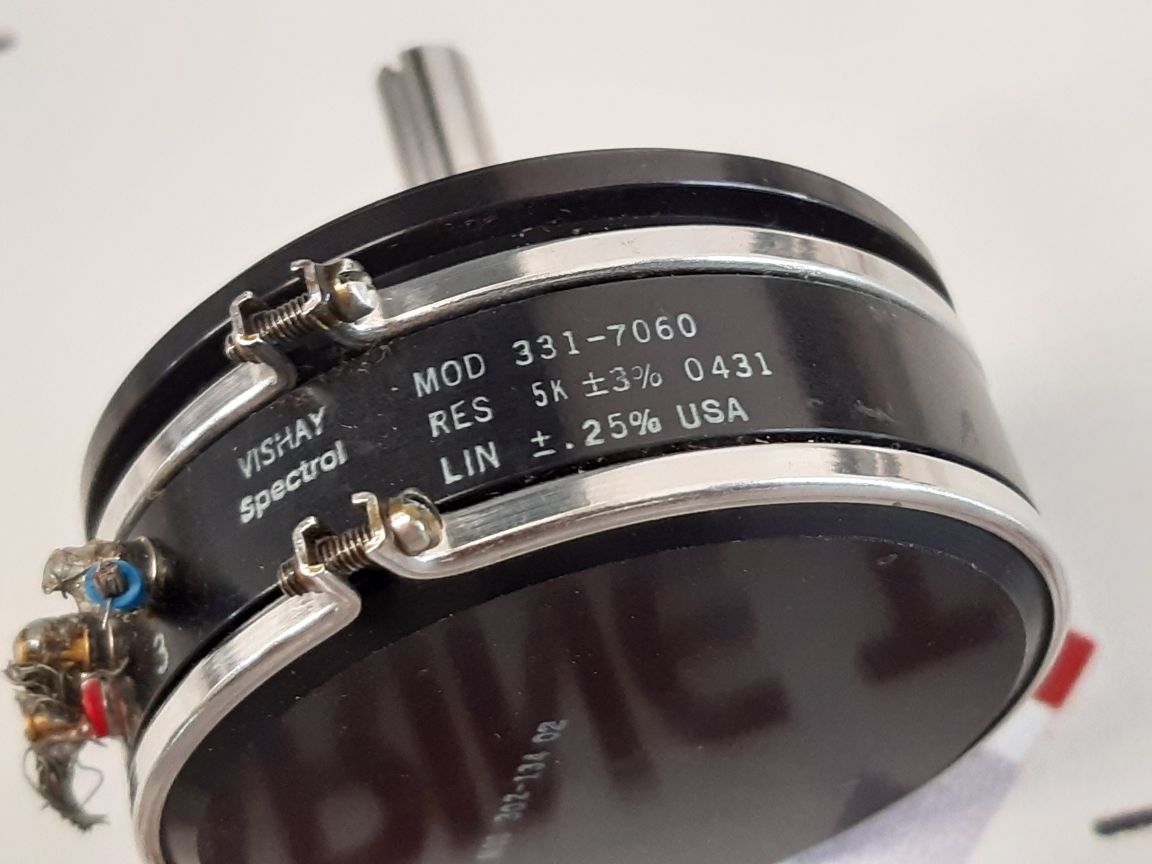 Vishay Spectrol 302-134 02 Potentiometer