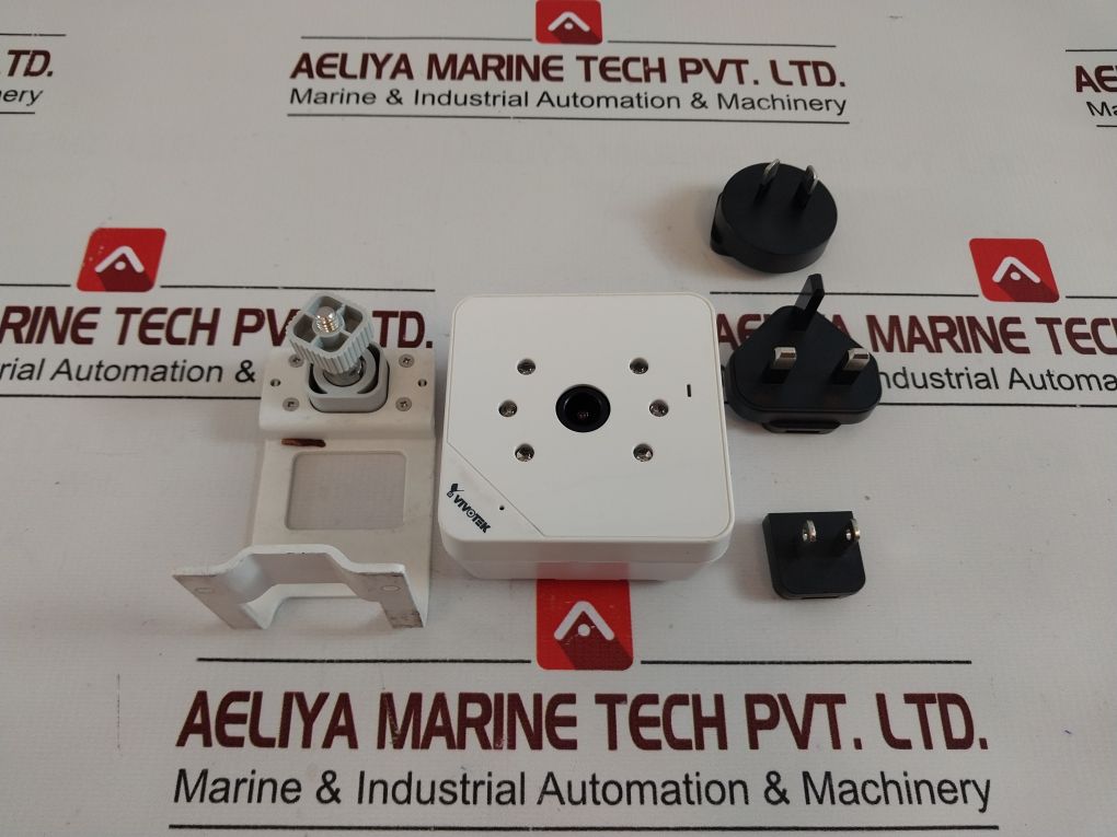 Vivotek Ip8131 Compact Cube Network Camera Set