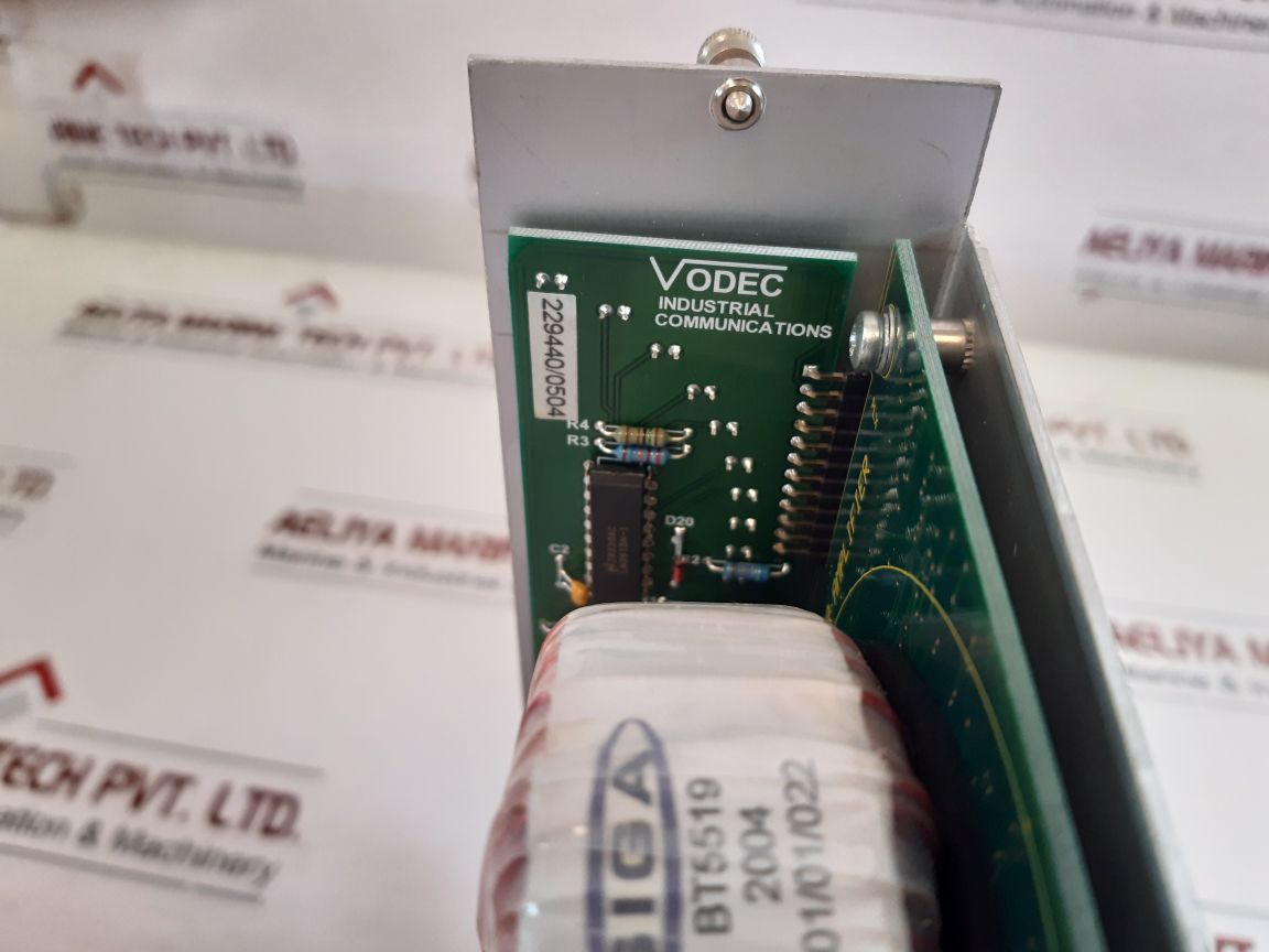 Vodec Va300 Power Amplifier 94V0